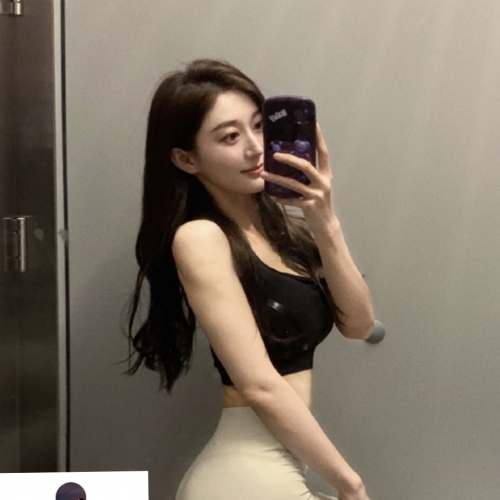 十足的浪女 皮膚白嫩Q彈 外貌可愛 鮑魚水多還很緊緻 玩起來超有fu