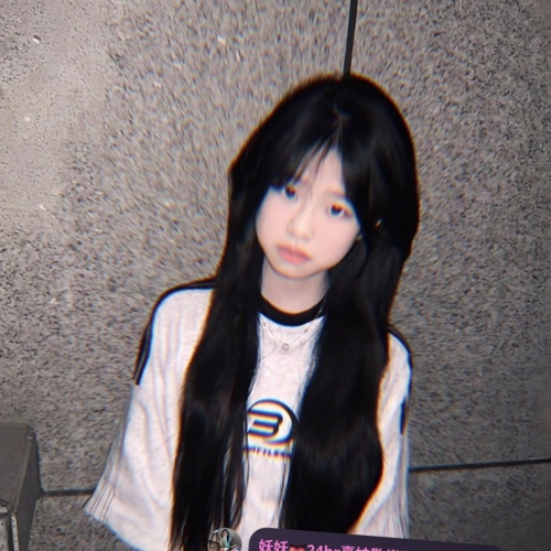 ❤️大學生推薦系列  資料：白白 152.B.19.42kg