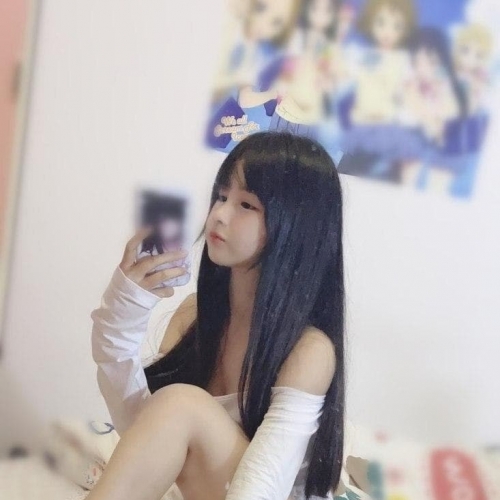 ⚠️#妖妖台中彰化推薦 👑 藝名： 妙妙 👑 身材： 158cm 19歲 D奶 44kg   甜甜臉蛋 白