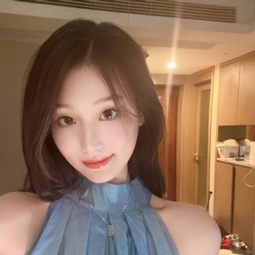 🔥詩詩 162/46kg/D/22歲 🔥 #妖妖台中彰化推薦 臉蛋精緻  身材性感惹火  床上表現讓你爽歪歪