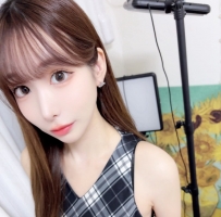 编号：0135 姓名：杏美 出身：东京 年龄：26歳   身高：156cm  体重：40kg  罩杯：E-c