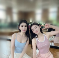 米念 159cm 43kg Ccup 25歲 甜美可愛   小蠻 162cm 46kg Ccup 26歲 清純氣質   閨蜜雙