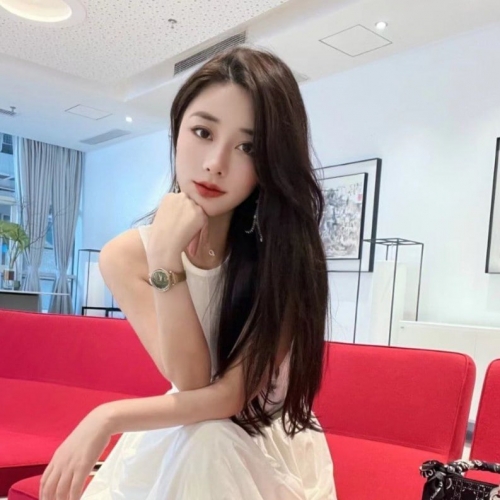 💫 #妖妖台南高雄推薦 ⭐小玲 166cm / 48kg / D杯 / 26歲 鋼琴老師 🎵 身材比例優美，