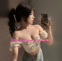 姵妮 163m.E奶.47kg.22歲 甜美外型 超有女友FU 波濤洶涌的奶子 口技一流 粉嫩一線鮑