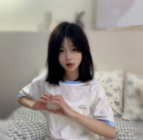 🩷#台中推薦 極品暑假學生妹 泡泡  157.B.18歲 （買二送一）  在校學生甜美誘人的臉蛋