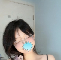 #小雅  160/47/27/E 胸大奶軟超有料 一脫上衣奶就彈出來 E+的份量 手抓滿滿 臉埋剛剛