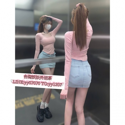 🎀 陽光 165-23歲-C-45kg 🎀 #妖妖南部可約 #氣質甜美美腿正妹 ~ 人如其名~大方活潑又