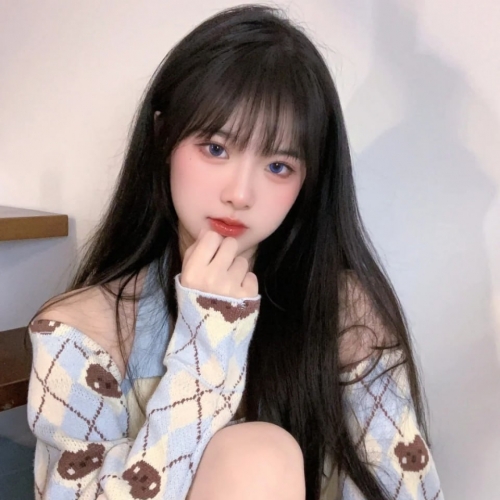 💓資料：情人  155.C.19.44kg 💓地區：#北部推薦 💓特殊：全程無套   小隻超嫩學生妹