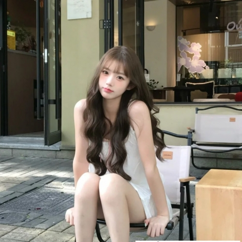 #可全程免費無套深入內射到飽‼️ ❤️‍🩹MM ：飛魚 162/43/C 22歲 ❤️‍🩹簡介：剛