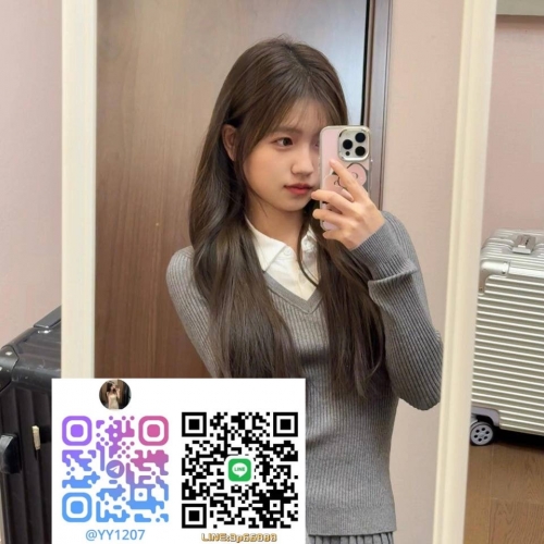 小月 160cm 47kg D奶  20歲 一頭飄逸的秀發躺在床上搖曳    #聲聲淫叫  讓女神在身下的淫叫