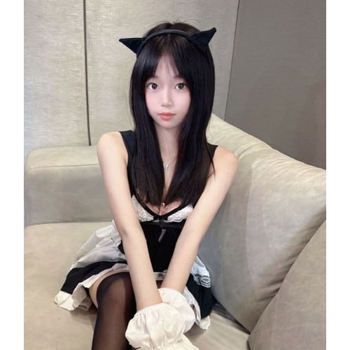 小蕾162cm 46kgC奶19歲鄰家學生妹  甜美初戀臉蛋，